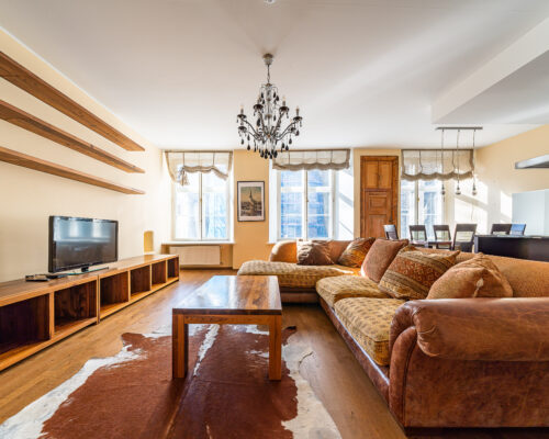 Spacy 3 Bedroom with St. Olaf’s Church View