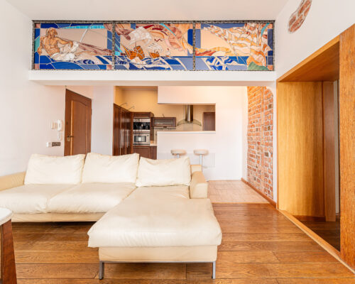 Hall Square View 2BR Lux with Jacuzzi